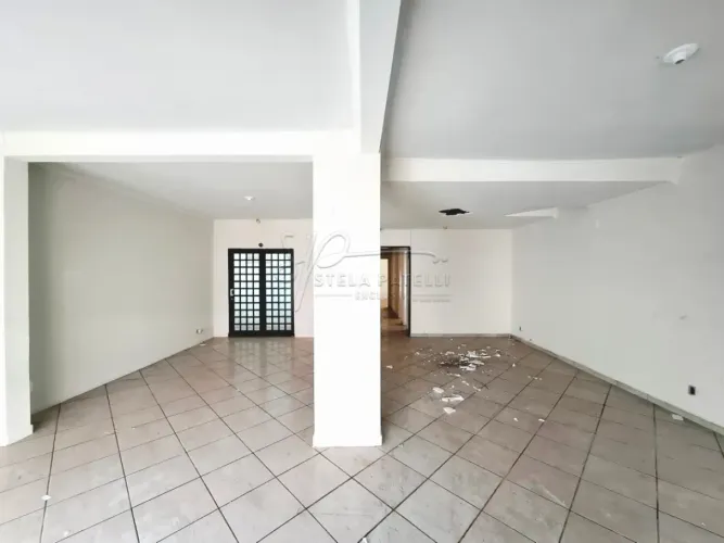 Imóvel comercial de 139m² com amplo salão para locação - Ipiranga
