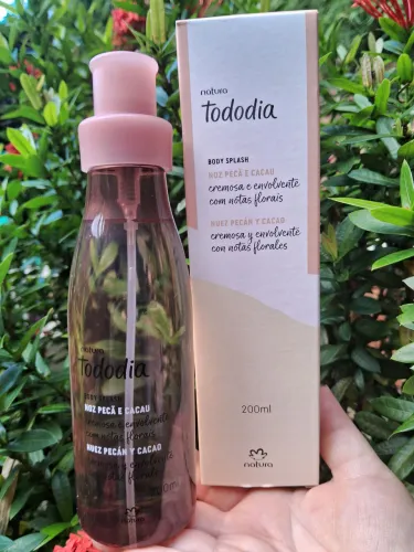Natura Body Splash de Noz Pecã e Cacau 