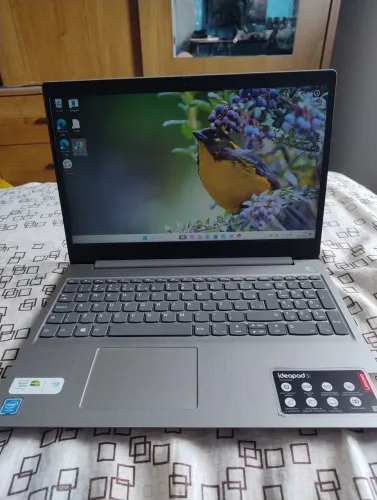 Notebook Lenovo 128gb 4gb ram + bag
