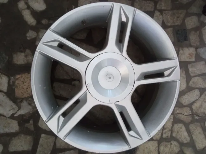 Rodas linha Fiat aro 15 original 
