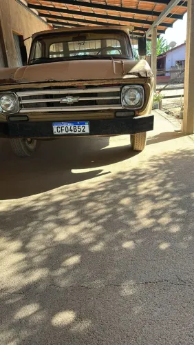 Chevrolet C-10 2.5/4.1 1974
