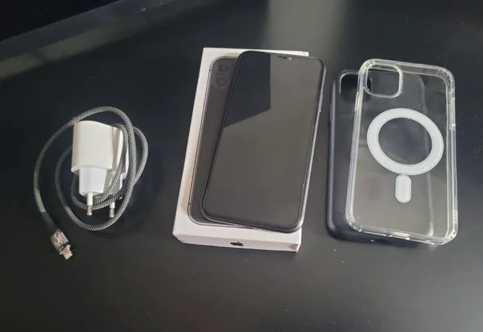iPhone 11 128gb preto
