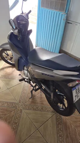 Vendo ou troco pego lander ou fazer 250 R$ 14,500