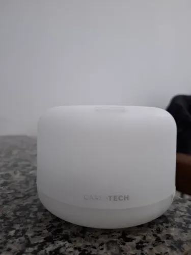 Aparelho Aromatizador para uso com óleos essenciais.