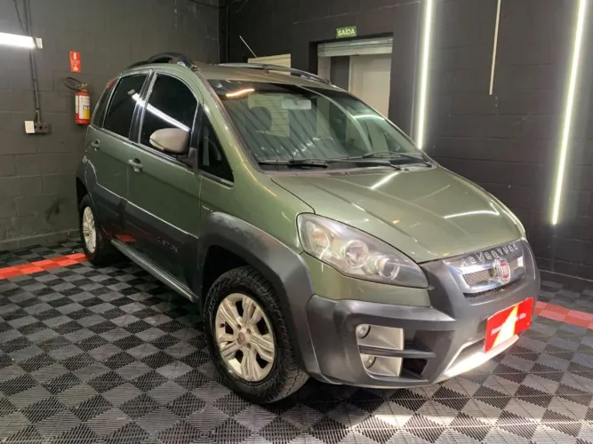 Fiat Idea Adv./ Adv.lock.dualogic 1.8 Flex 5P 2013