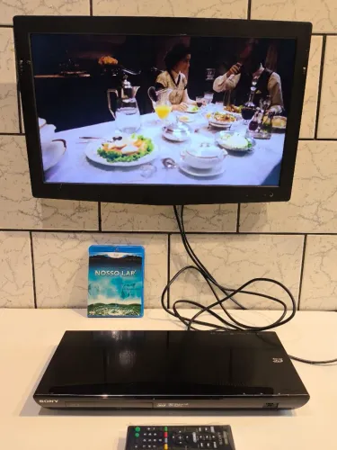 Blu-ray Sony BDP-S590 IMPORTADO com filme de brinde + controle remoto
