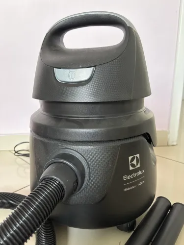 Aspirador de pó e água Eletrolux NOVO
