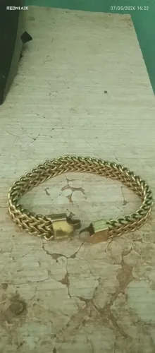 Pulseira aço inox banhada a ouro 