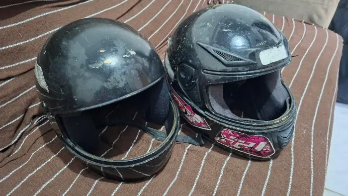 Capacetes pra vender rápido