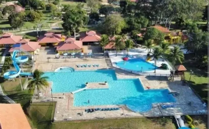 Lote em condomínio fechado