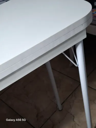 VENDO MESA QUADRADA NOVA (SEM USO)