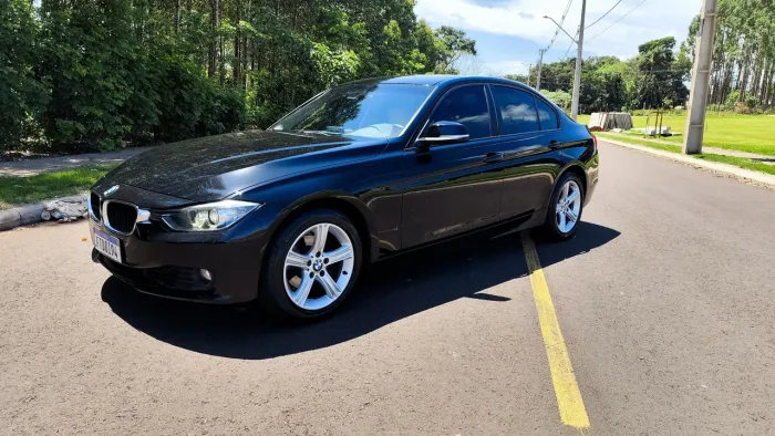 BMW 320I A 2.0 Turbo/activeflex 16V 184cv 4P 2014