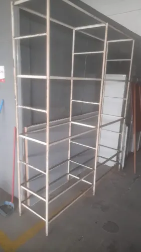 Estante Aço 2,00 x 2,40 x 0,50