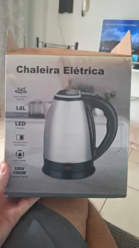 Chaleira elétrica 220V