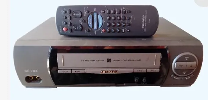 Vídeo cassete Sharp 5 Head