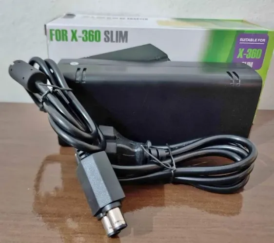 Adaptador Fonte Para x box 360 com dois pinos 110/220