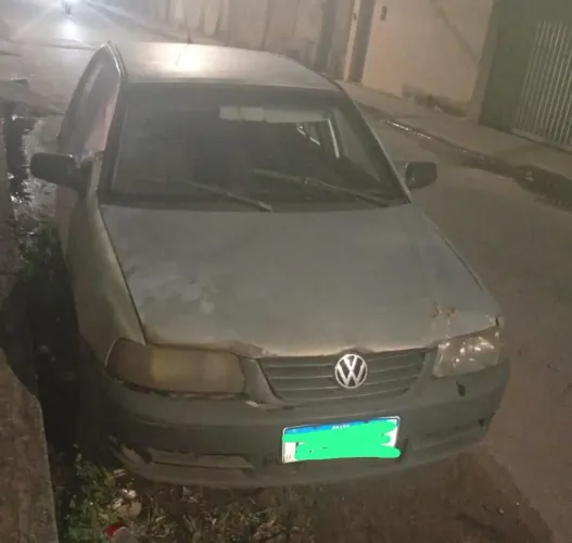 Volkswagen Gol 1.0 Plus 16V 4P 2001