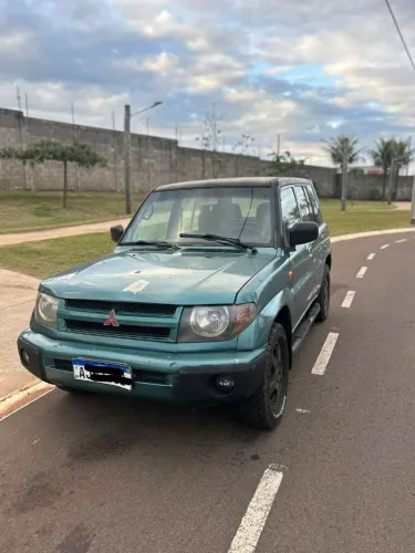 Mitsubishi Pajero IO Aut. 2000
