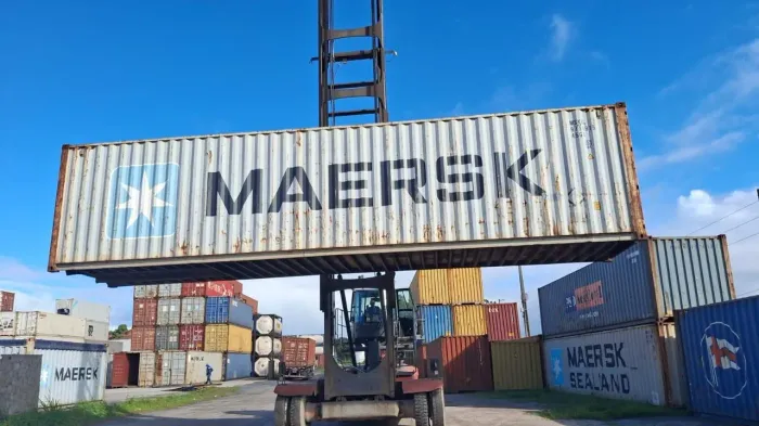 Container Marítimo Bruto - 20 e 40 Pés