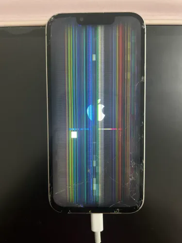 Iphone 13 rosa claro