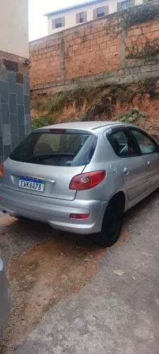 Peugeot 207 XR 1.4 Flex 8V 5P 2012