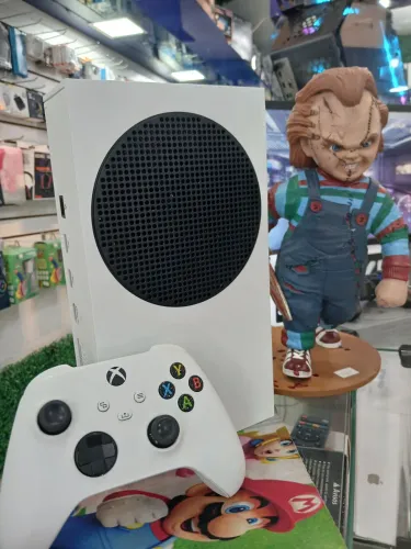 Xbox Series S Novíssimo + 1 ano de Garantia - Loja Fisica