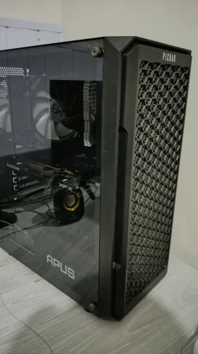 PC GAMER TOP