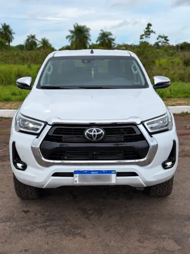 Toyota Hilux CD SRX 4X4 2.8 TDI 16V Diesel Aut. 2023