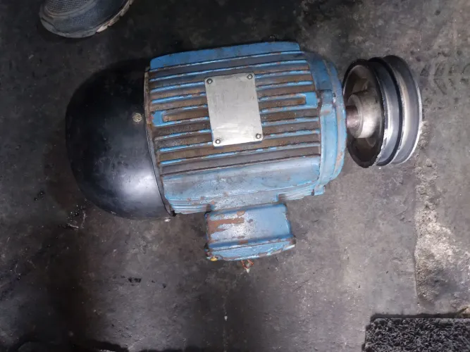 Motor eleteico de compressor 10 cv BOM