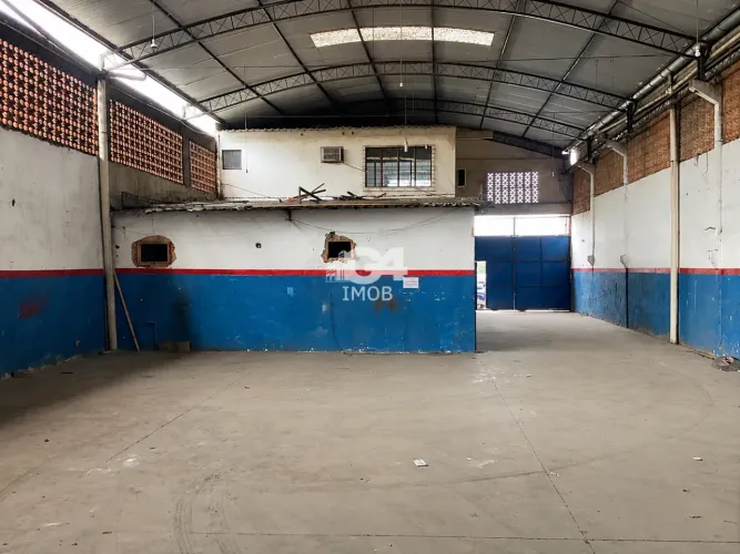 Galpão para Locação em Itaboraí, Centro (Manilha), 2 banheiros, 2 vagas