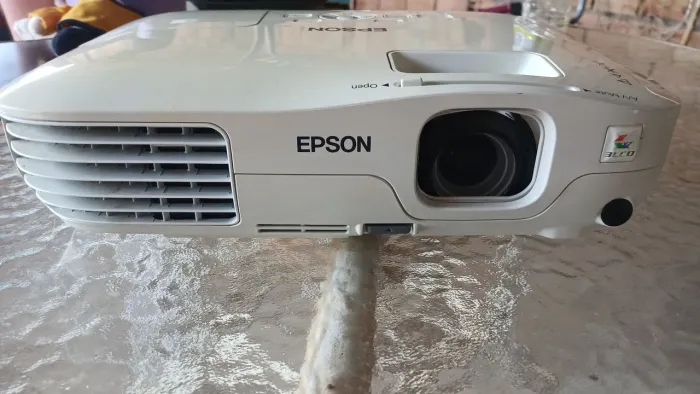 Projetor Epson PowerLite X10+
