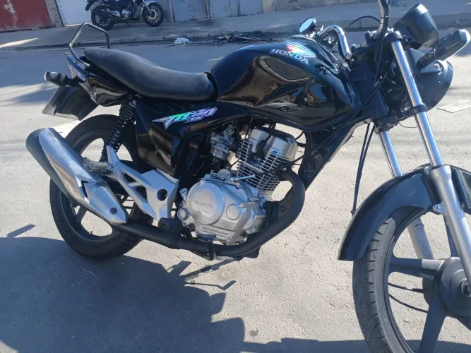 Titan es 2007