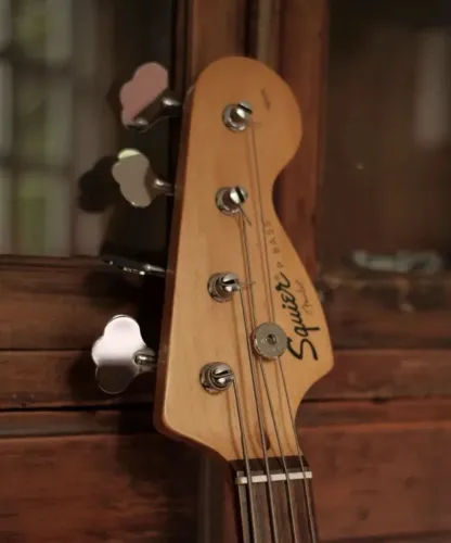 Tarrachas jazz bass/precision 4 em linha