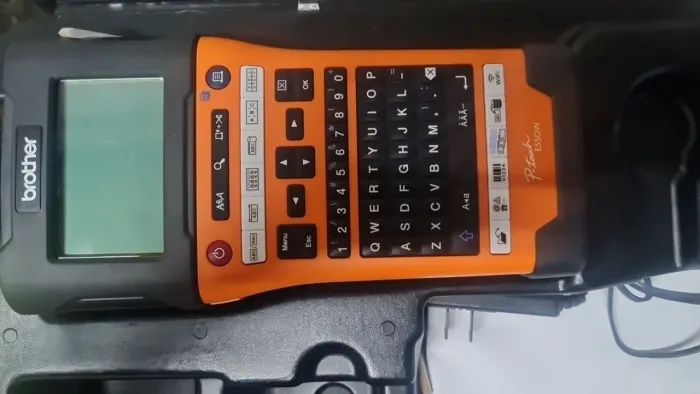 Rotulador Eletronico Brother portátil p-touch pte550wvp