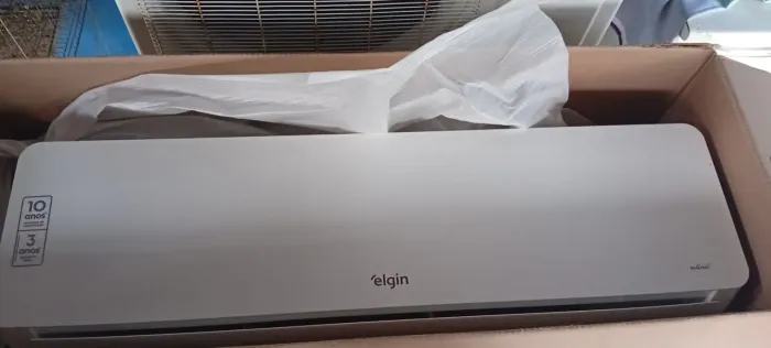 Ar-condicionado Elgin 24.000 BTUs Inverter 
