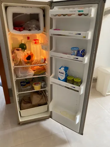 Geladeira consul funciona perfeitamente