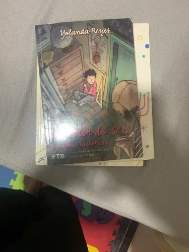 Vendo livros