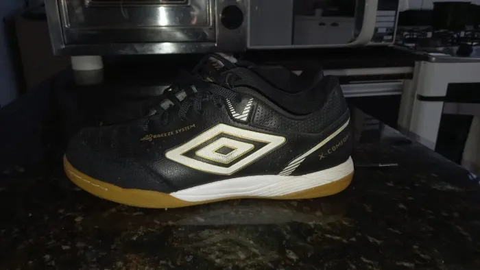 Tênis Futsal Umbro Pro