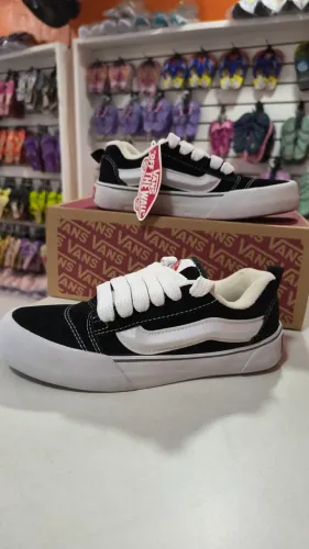 Tênis Vans