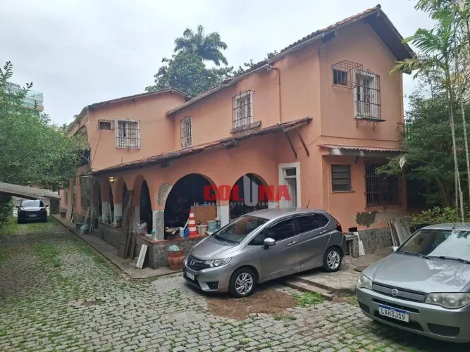Casa com 8 dormitórios à venda, 300 m² por R$ 5.800.000,00 - Santa Rosa - Niterói/RJ