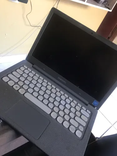 Notebook Samsung Flash f30