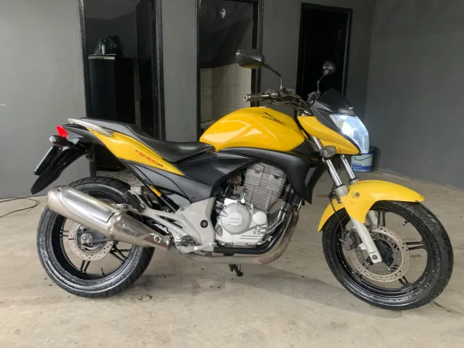 CB 300 2012 IMPECÁVEL A PRONTA ENTREGA!!!