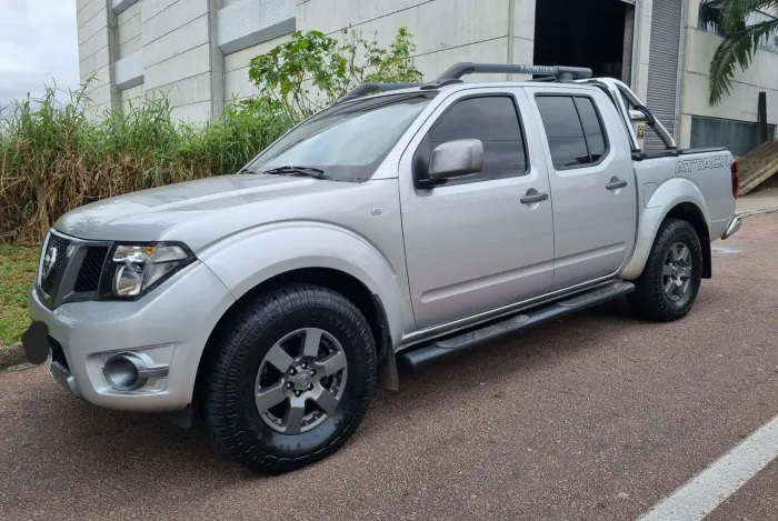 Nissan Frontier SV At.cd 4X4 2.5 TB Diesel Mec. 2015