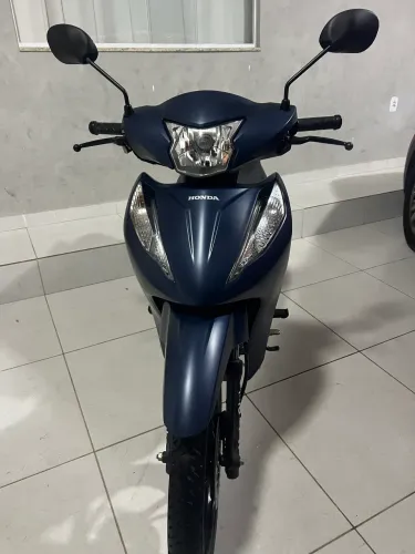 Biz 125 Ex completa só pegar e cruzar nada pra só tem 3.851 km rodados original 
