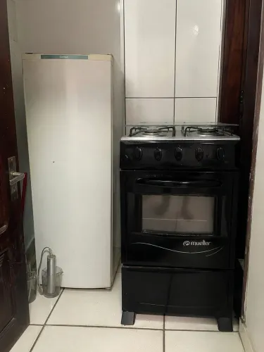 Vendo fogão + geladeira 