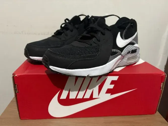 Tênis Nike Air Max Excee Tamanho 40 estado de novo