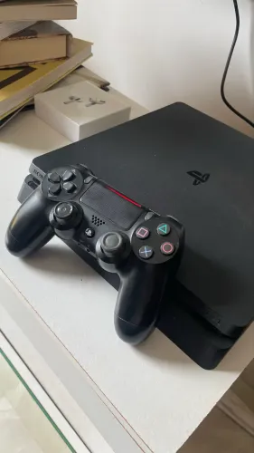 PS4 SLIM - 500GB