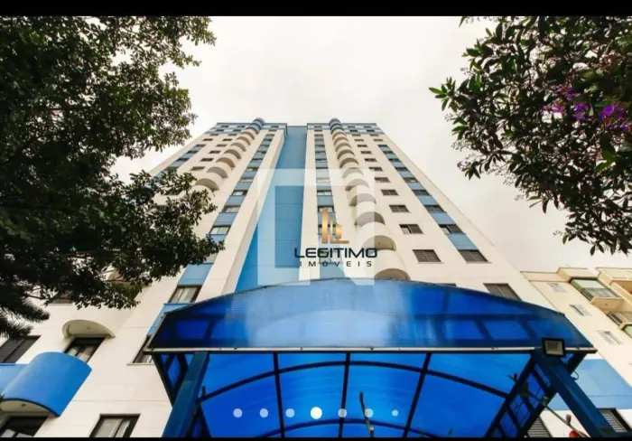 Alugue apartamento na Vila Matilde com 53 m², 11º andar, planejados nos quartos e cozinha,