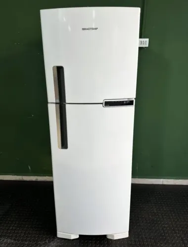 Geladeira Brastemp 389L semi nova - funcionando perfeitamente 