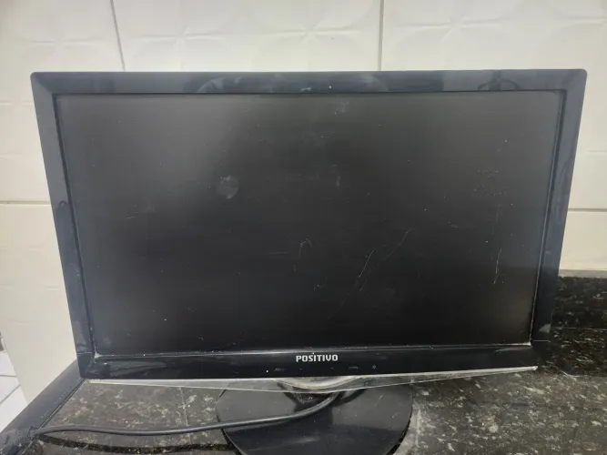 Monitor LCD Positivo 19? - com defeitos <br>